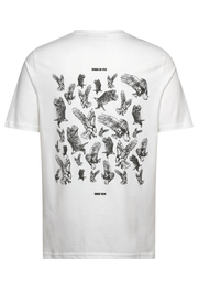 Lyle & Scott Scattered Eagle T-Shirt in White