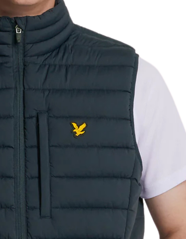 Lyle & Scott Stretch Lightweight Quilted Gilet in Navy